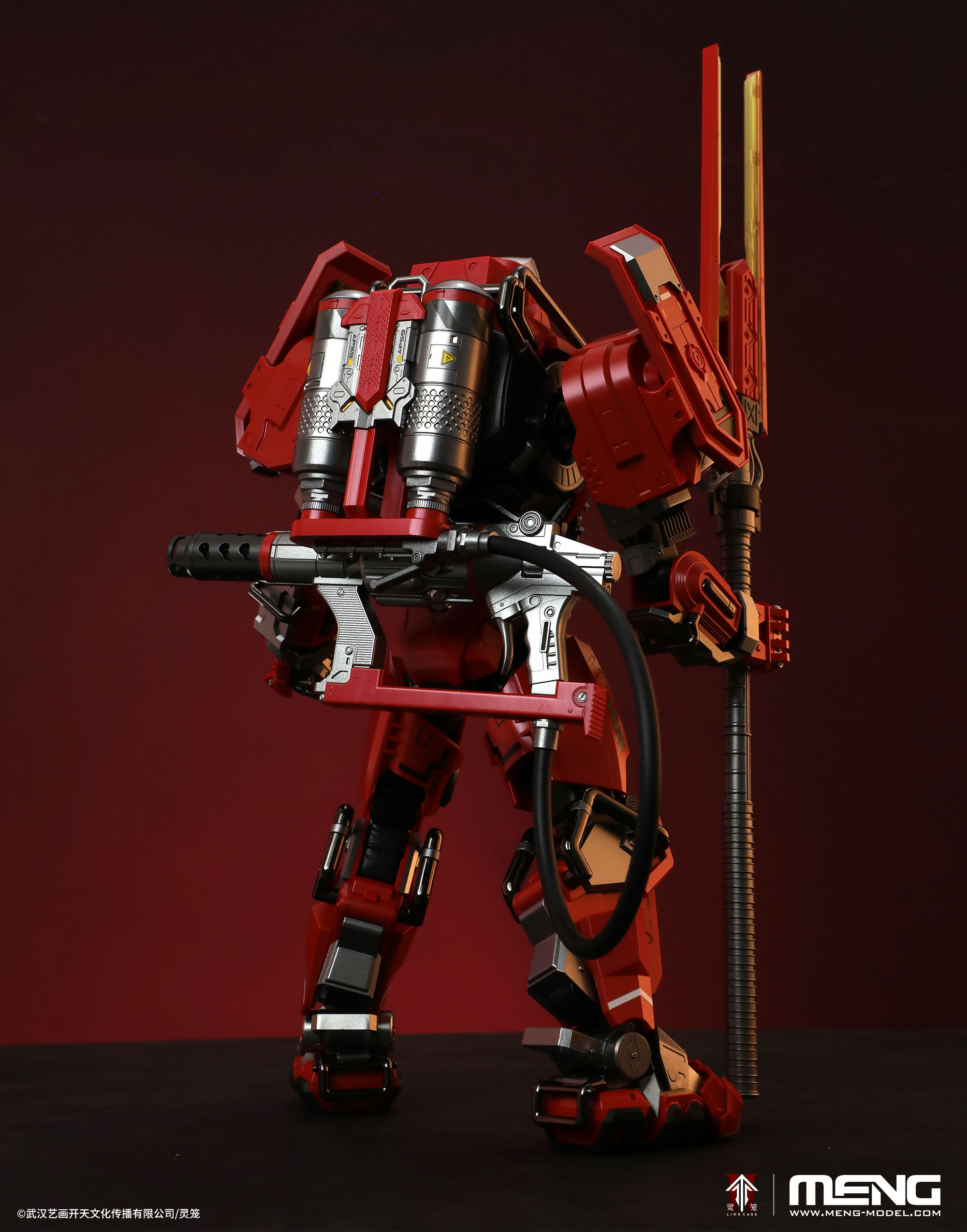 MECHA-009_03.jpg